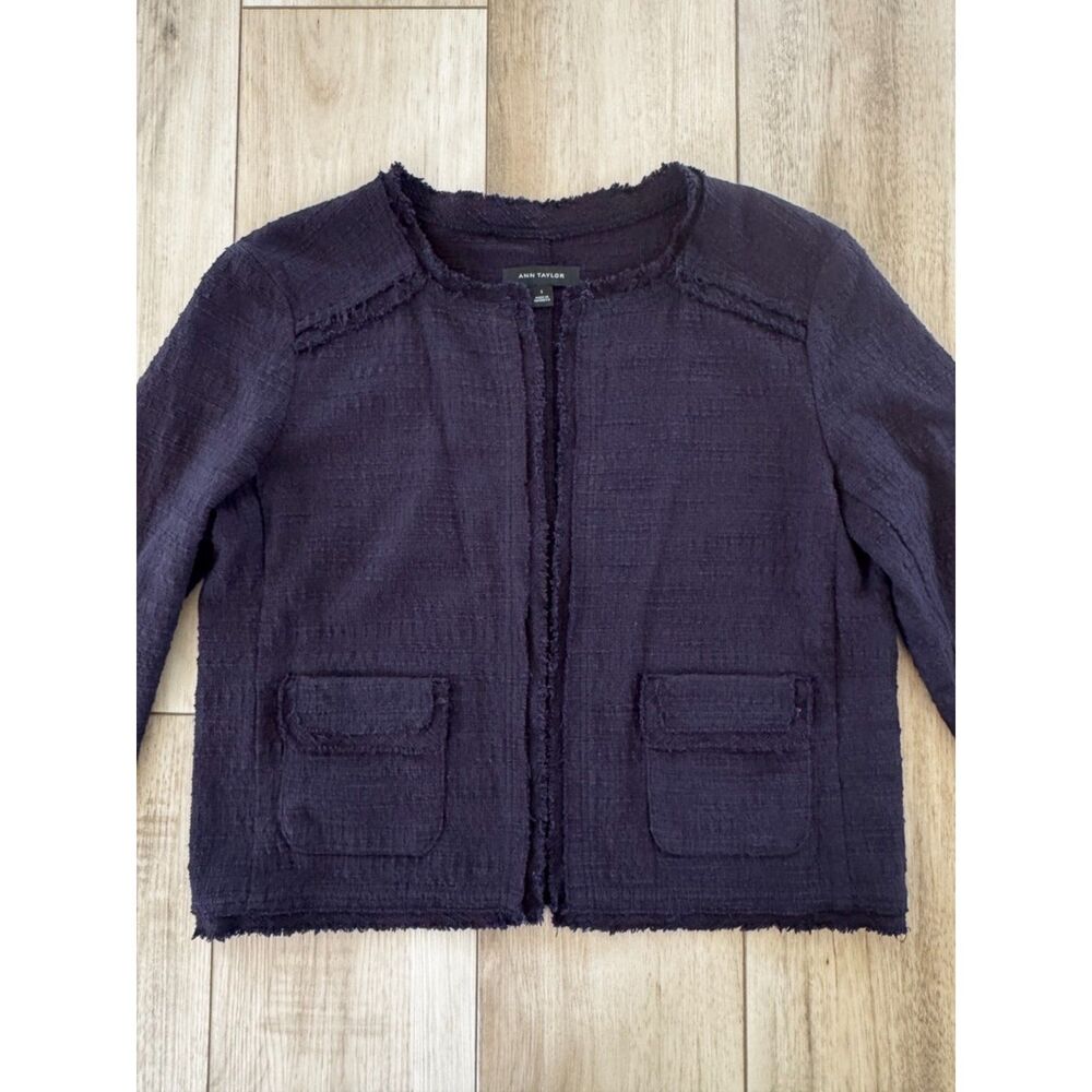 Ann Taylor Fringe Tweed Boxy Jacket Small Navy Open Front Cropped 3/4 Sleeve